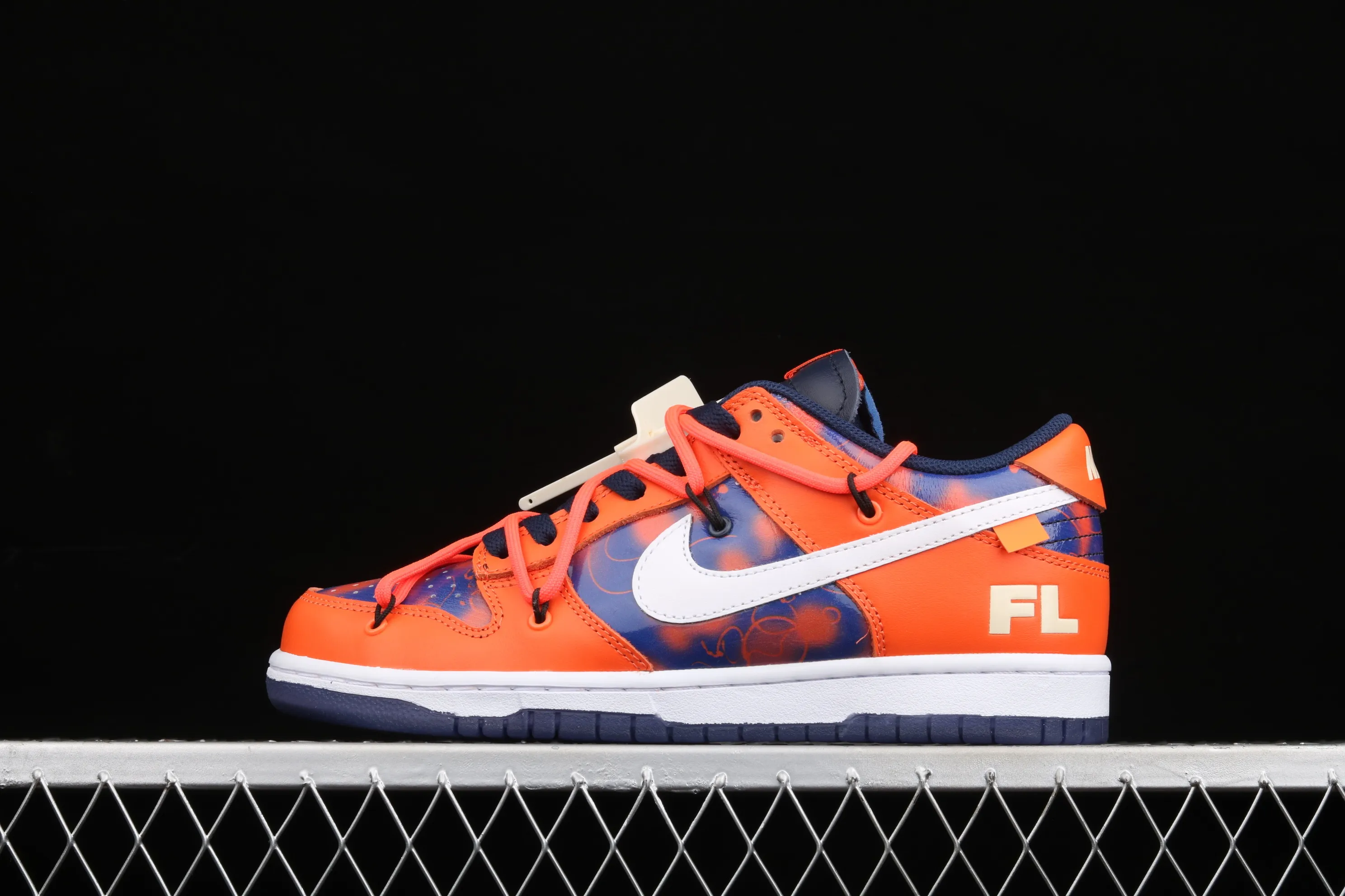 All Categories Nk SB Dunk Series Nk SB Dunk Low Low-top Sneakers OF x Future x NK Dunk Low Blue Orange DD0856-801